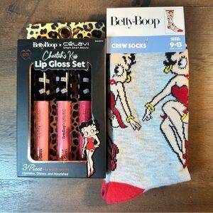 Betty Boop Limited Edition Cheetah’s Kiss 3Pc Lip Gloss Set & 1 Pr Crew Socks